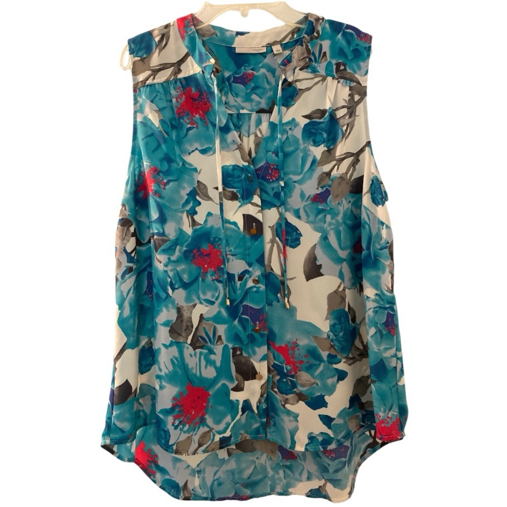 HALOGEN, Nordstrom label, sleeveless top, multicolored florals, full button .